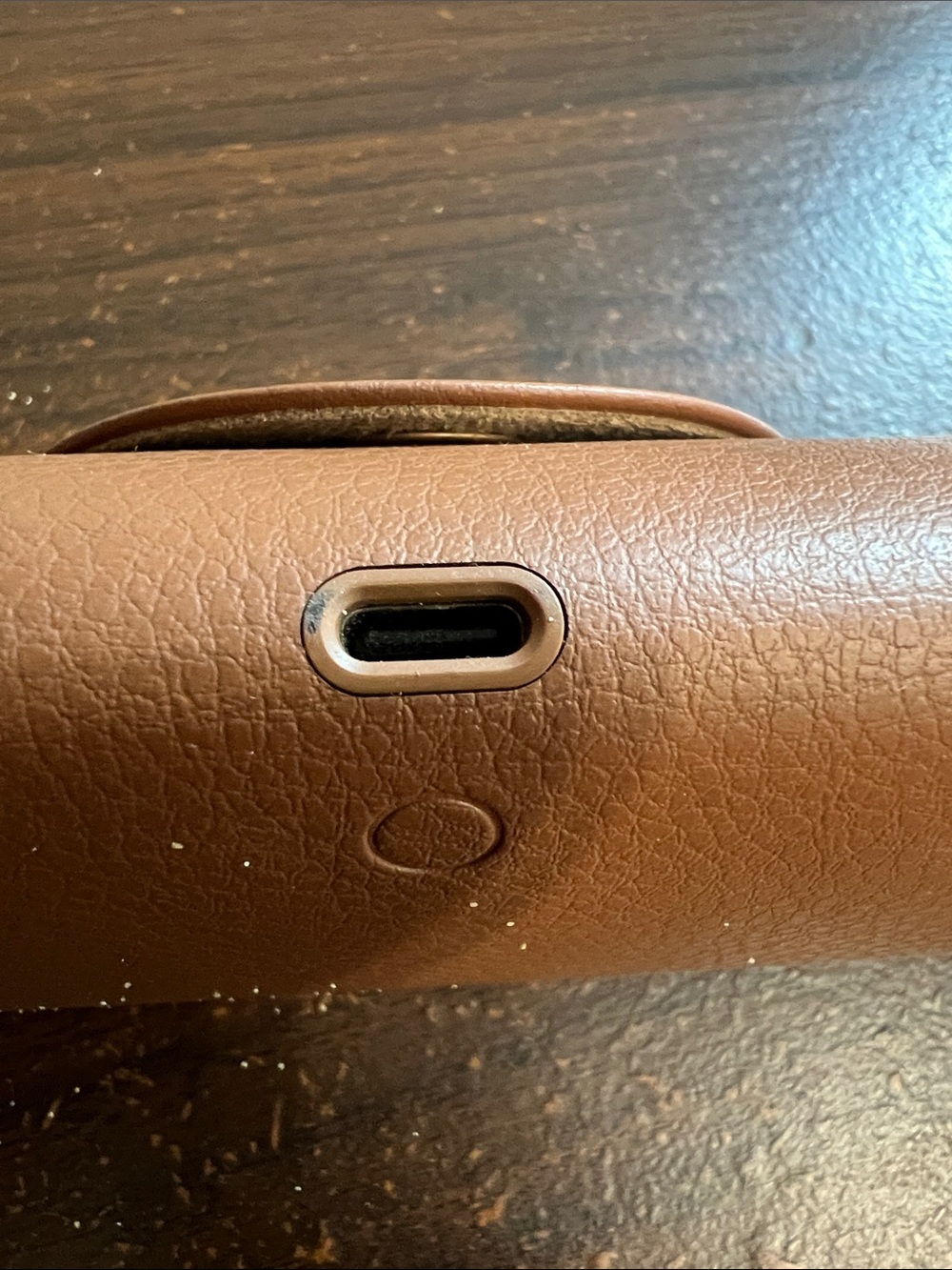 Ray-Ban Meta Brown Leather Eyewear Case - Picture 4 of 5